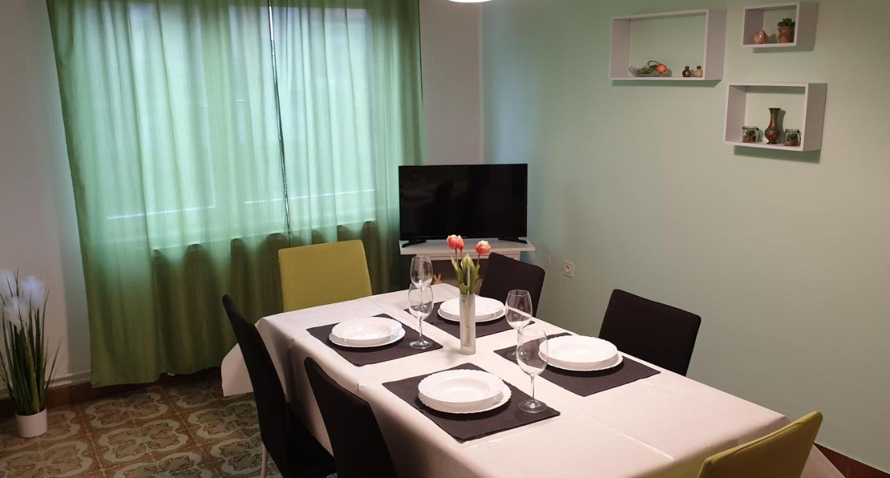 Lovely Apartment In Pomer Ngoại thất bức ảnh